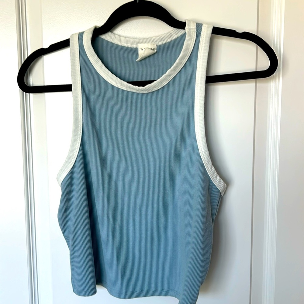 Crop top 1.